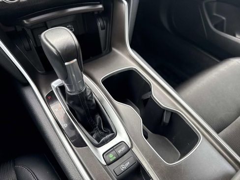 Used 2022 Honda Accord Sport image 25