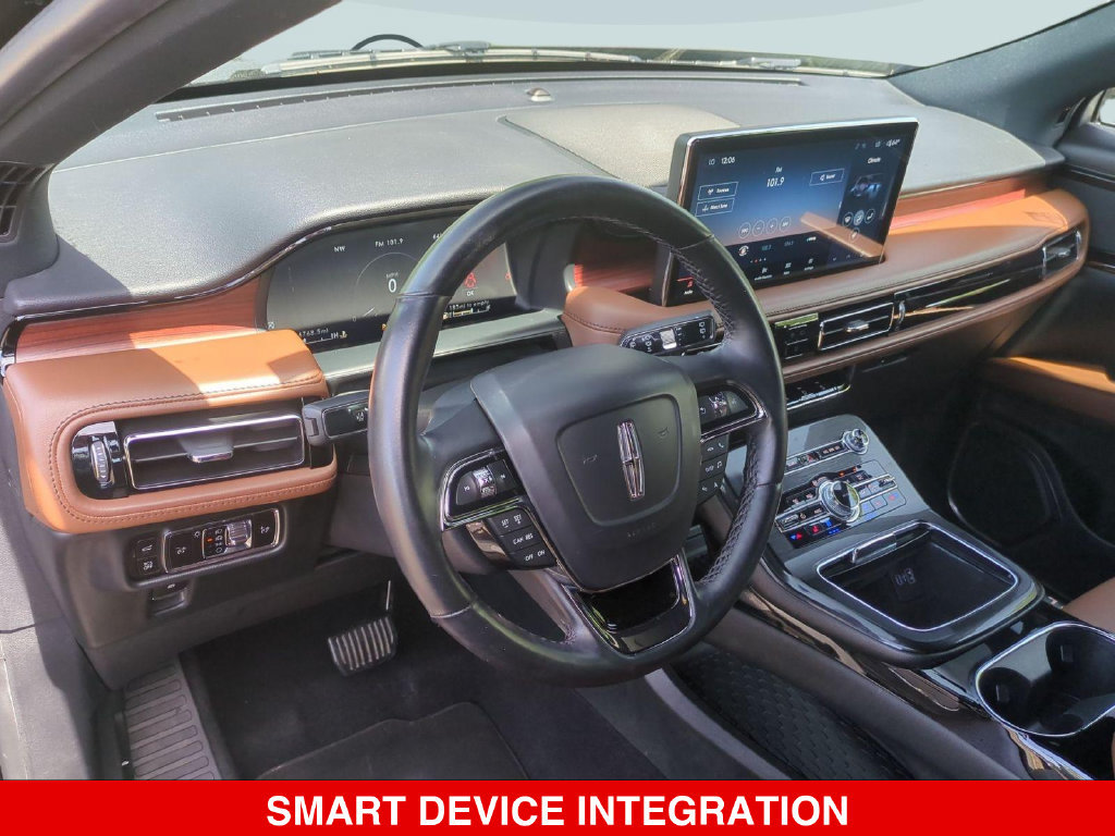 Used 2023 Lincoln Nautilus Reserve w/ Monochromatic Package AWD/4WD image 10