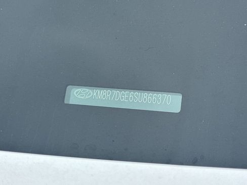 Used 2025 Hyundai Palisade Calligraphy image 3