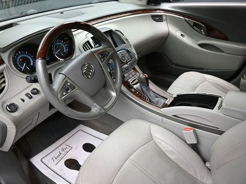 Used 2013 Buick LaCrosse Premium w/ Driver Confidence Package FWD image 18