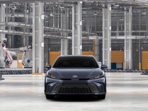 New 2026 Toyota Camry SE image 19