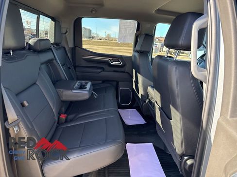 Used 2023 Chevrolet Silverado 1500 RST image 14