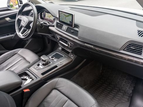 Used 2018 Audi Q5 2.0T Premium Plus w/ Premium Plus Package AWD/4WD image 29