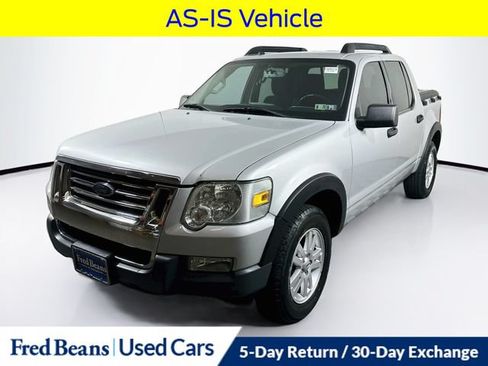 Used 2009 Ford Explorer Sport Trac XLT AWD/4WD image 3