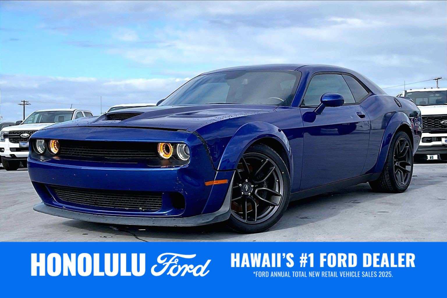 Used 2021 Dodge Challenger R/T Scat Pack RWD image 1