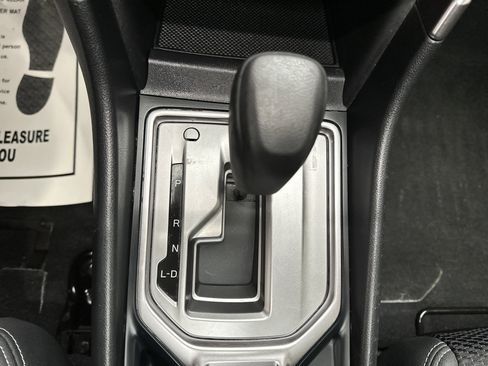 Used 2023 Subaru Forester Premium image 35