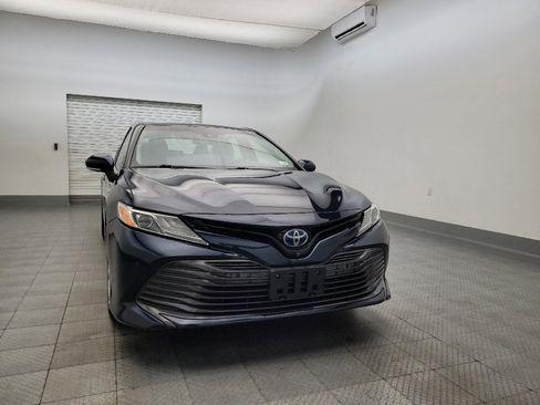 Used 2018 Toyota Camry XLE w/ Audio Package image 14