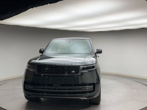 Used 2025 Land Rover Range Rover Autobiography AWD/4WD image 7