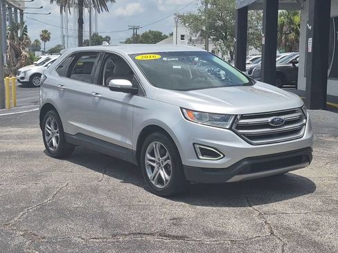 Used 2016 Ford Edge Titanium w/ Technology Package AWD/4WD image 3