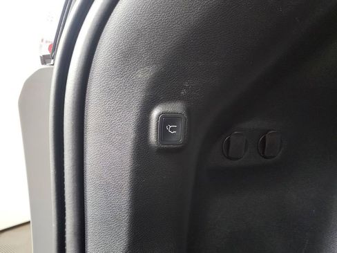 Used 2022 Jeep Cherokee Latitude Lux image 10