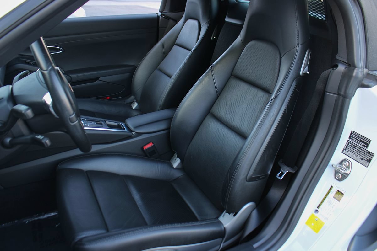 Used 2013 Porsche Boxster S RWD image 17