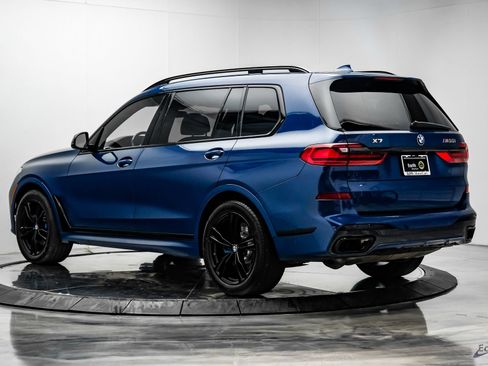 Used 2022 BMW X7 M50i w/ Dynamic Handling Package AWD/4WD image 8