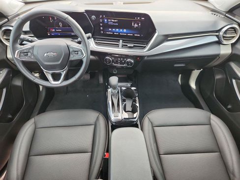 Used 2026 Chevrolet Trax ACTIV w/ Sunroof Package FWD image 20