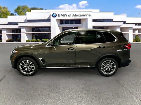 New 2026 BMW X5 xDrive40i AWD/4WD image 8