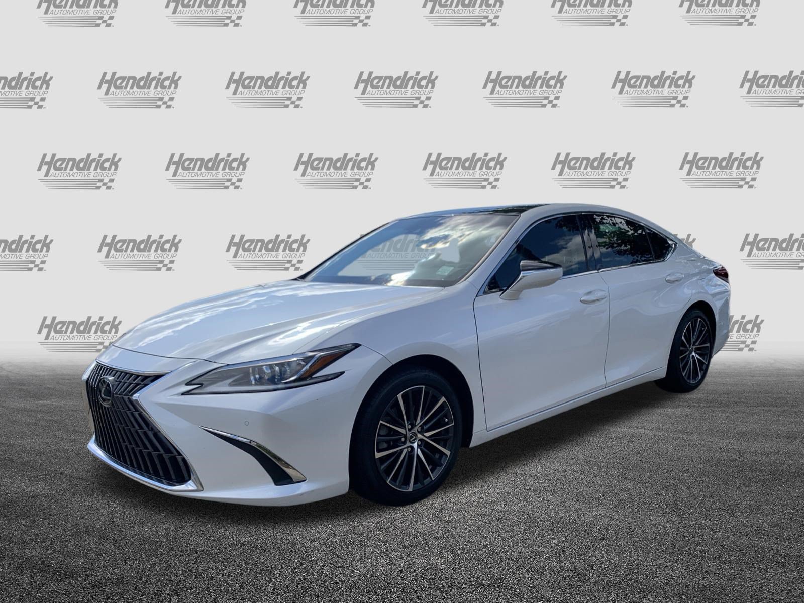 Used 2022 Lexus ES 350 w/ Premium Package FWD image 5