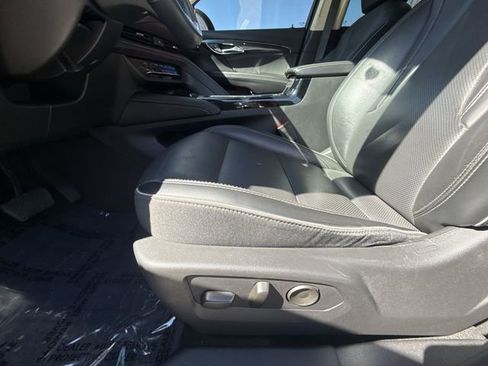 Used 2021 Buick Envision Essence w/ Sport Touring Package image 12