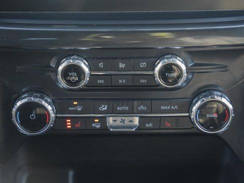 Used 2022 Ford F150 XLT w/ Equipment Group 302A High image 25