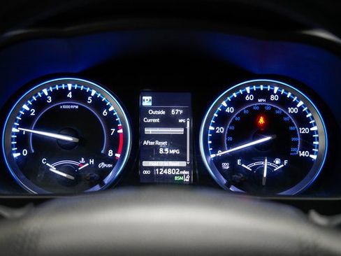 Used 2018 Toyota Highlander XLE image 26