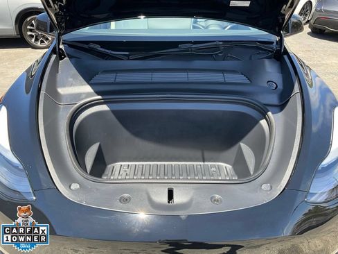 Used 2023 Tesla Model Y Long Range AWD/4WD image 12