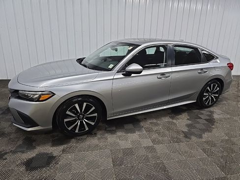 Used 2023 Honda Civic EX image 6