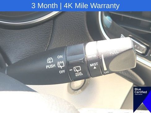 Used 2019 Jeep Cherokee Limited FWD image 42