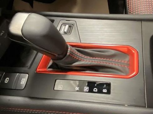 New 2026 Nissan Kicks SR w/ Cold Weather Package FWD image 17
