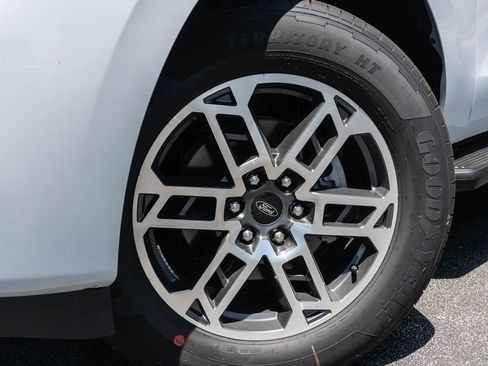 New 2026 Ford Expedition Max Active image 2