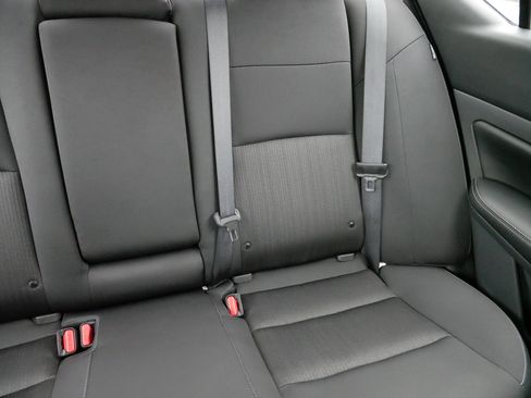 Used 2025 Nissan Altima 2.5 SV image 14