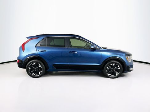 Used 2023 Kia Niro Wind image 10
