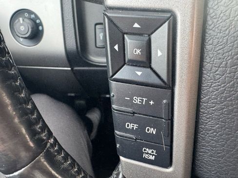 Used 2017 Ford Expedition EL Limited w/ Equipment Group 301A image 18