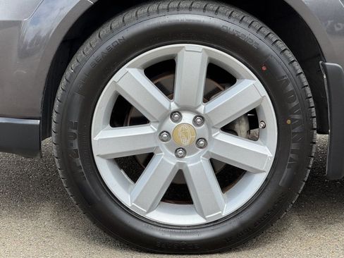 Used 2008 Subaru Outback 2.5i Limited AWD/4WD image 38