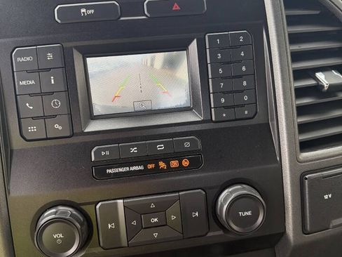 Used 2020 Ford F250 XL w/ Power Equipment Group AWD/4WD image 11