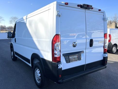 Used 2023 RAM ProMaster 2500 image 5