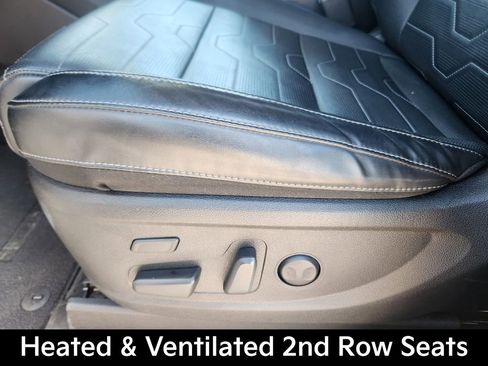 Certified 2022 Kia Telluride SX w/ SX Prestige Package image 10