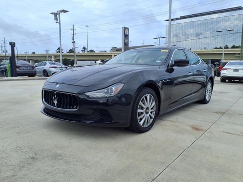 Used 2014 Maserati Ghibli Base image 2