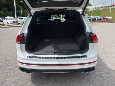 Used 2022 Volkswagen Tiguan SE R-Line AWD/4WD image 34