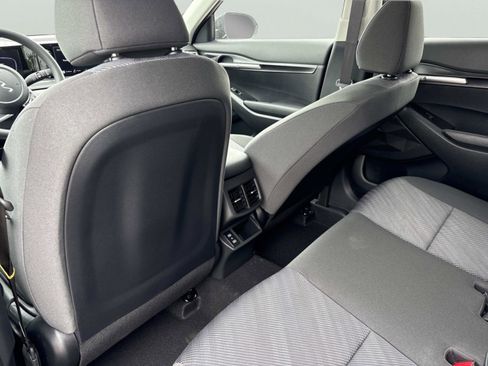 New 2026 Kia Seltos LX AWD/4WD image 13