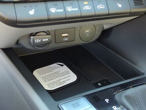 New 2026 Hyundai Elantra SEL Sport Premium FWD image 32