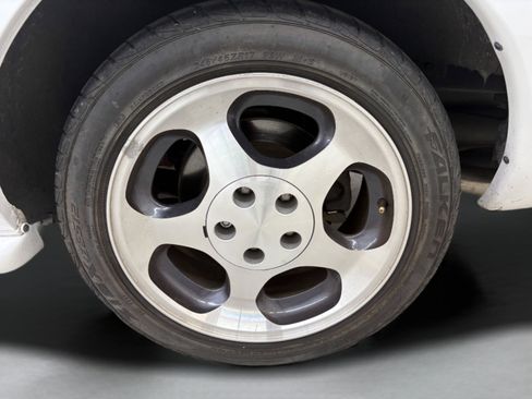 Used 1996 Ford Mustang Cobra image 7