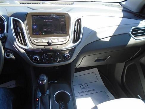 Used 2019 Chevrolet Equinox Premier image 14