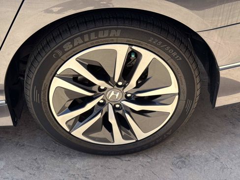 Used 2022 Honda Accord EX-L image 52