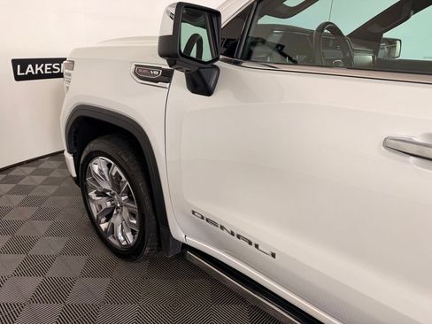 Used 2025 GMC Sierra 1500 Denali AWD/4WD image 10
