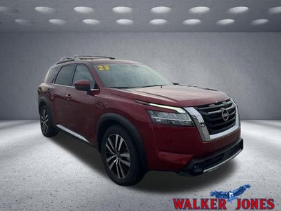 Used 2023 Nissan Pathfinder Platinum