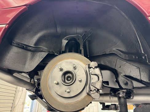 Used 1993 Cadillac Allante image 32