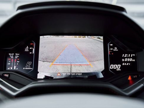 Used 2020 Lamborghini Huracan EVO image 64