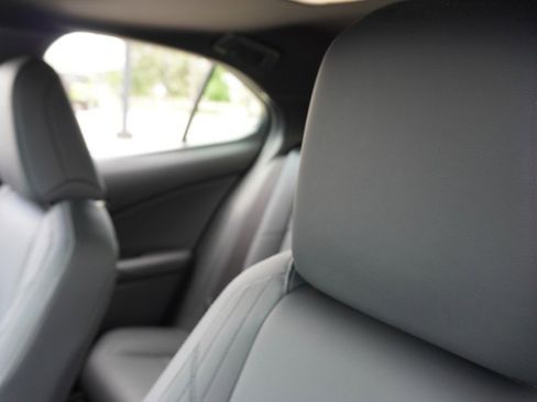 Certified 2025 Lexus UX 300h FWD w/ Accessory Package (Z2) image 22