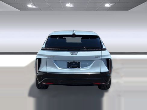 Certified 2024 Cadillac Lyriq Luxury w/ LPO, Floor Liner Package RWD image 9