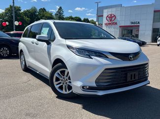 New 2026 Toyota Sienna Limited AWD/4WD 360° Tour