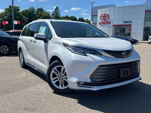 New 2026 Toyota Sienna Limited AWD/4WD image 1