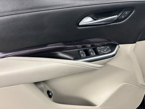 Used 2023 Cadillac XT4 Luxury image 20